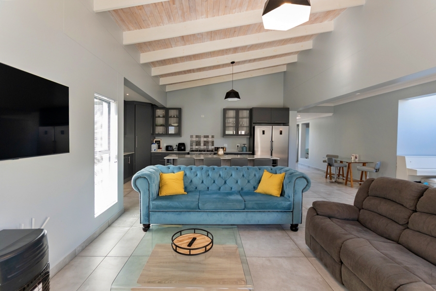 To Let 3 Bedroom Property for Rent in Calypso Beach Western Cape